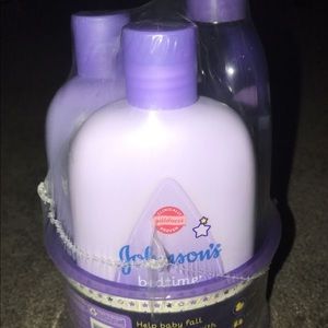 sleep time baby gift set soaps.